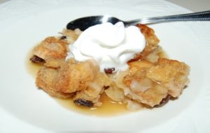Apple Cobbler with Brown Sugar and Oatmeal Crumble